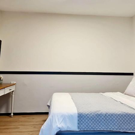 Royal Park- Magical garden apartment Eilat Bagian luar foto